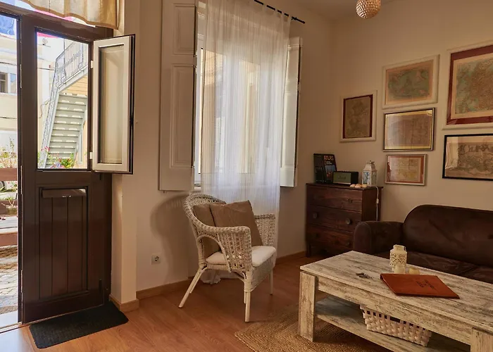 The Back Street Nest * ליסבון